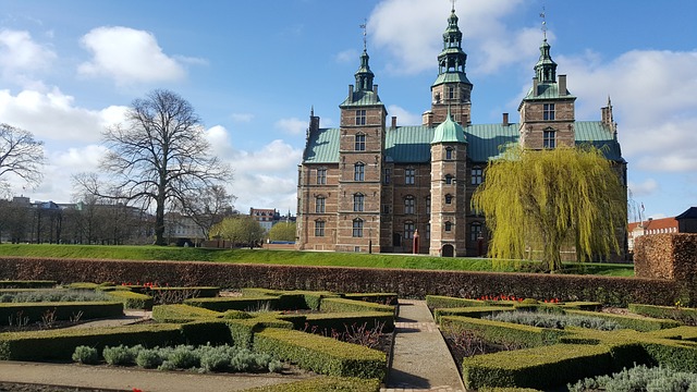 rosenborg-castle-hillerod